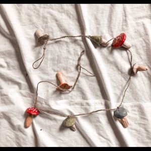 Clay mushroom garland